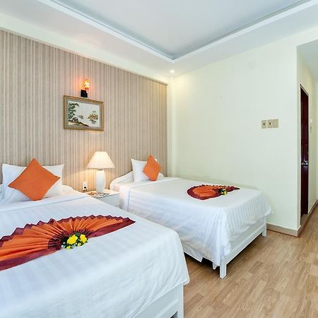 Paris Gold Hotel 호치민 외부 사진