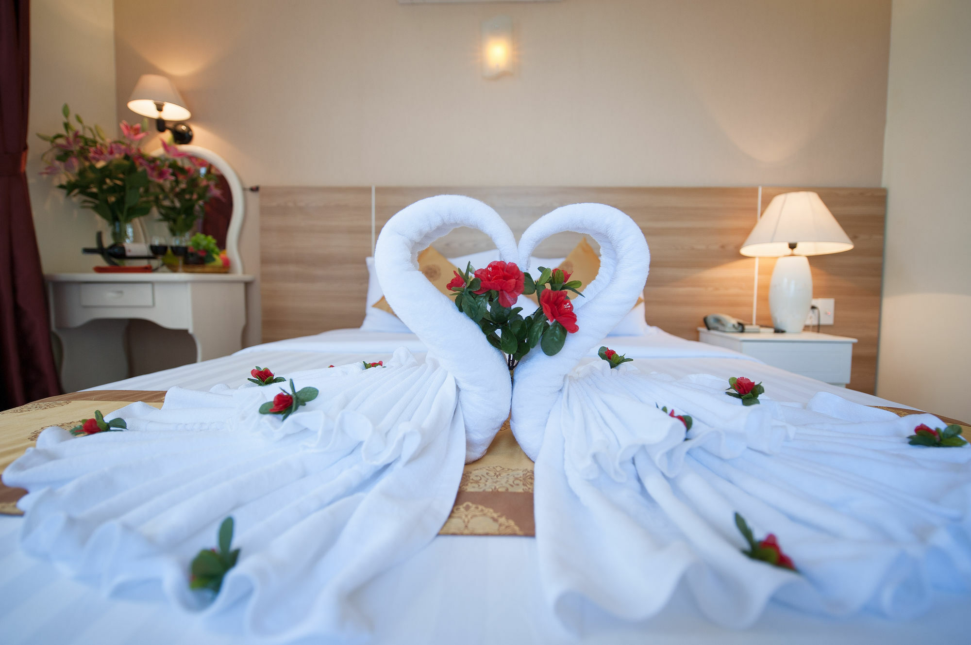 Paris Gold Hotel 호치민 외부 사진